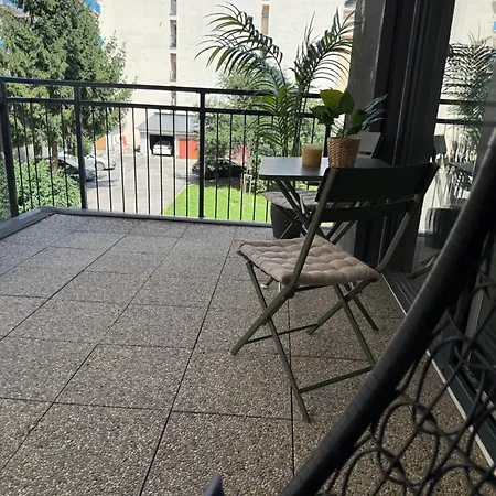 The Elite Iv Downtown Ac & Garage Parking Apartman *