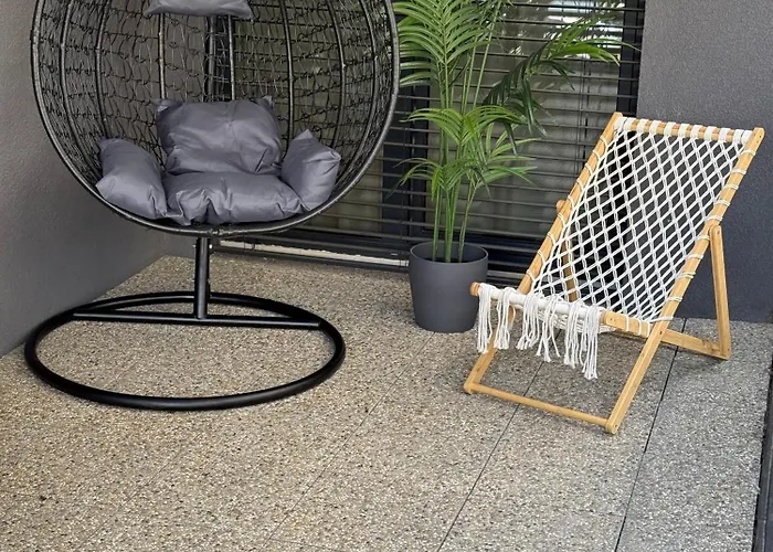 Apartament The Elite Iv Downtown Ac & Garage Parking Bratysława